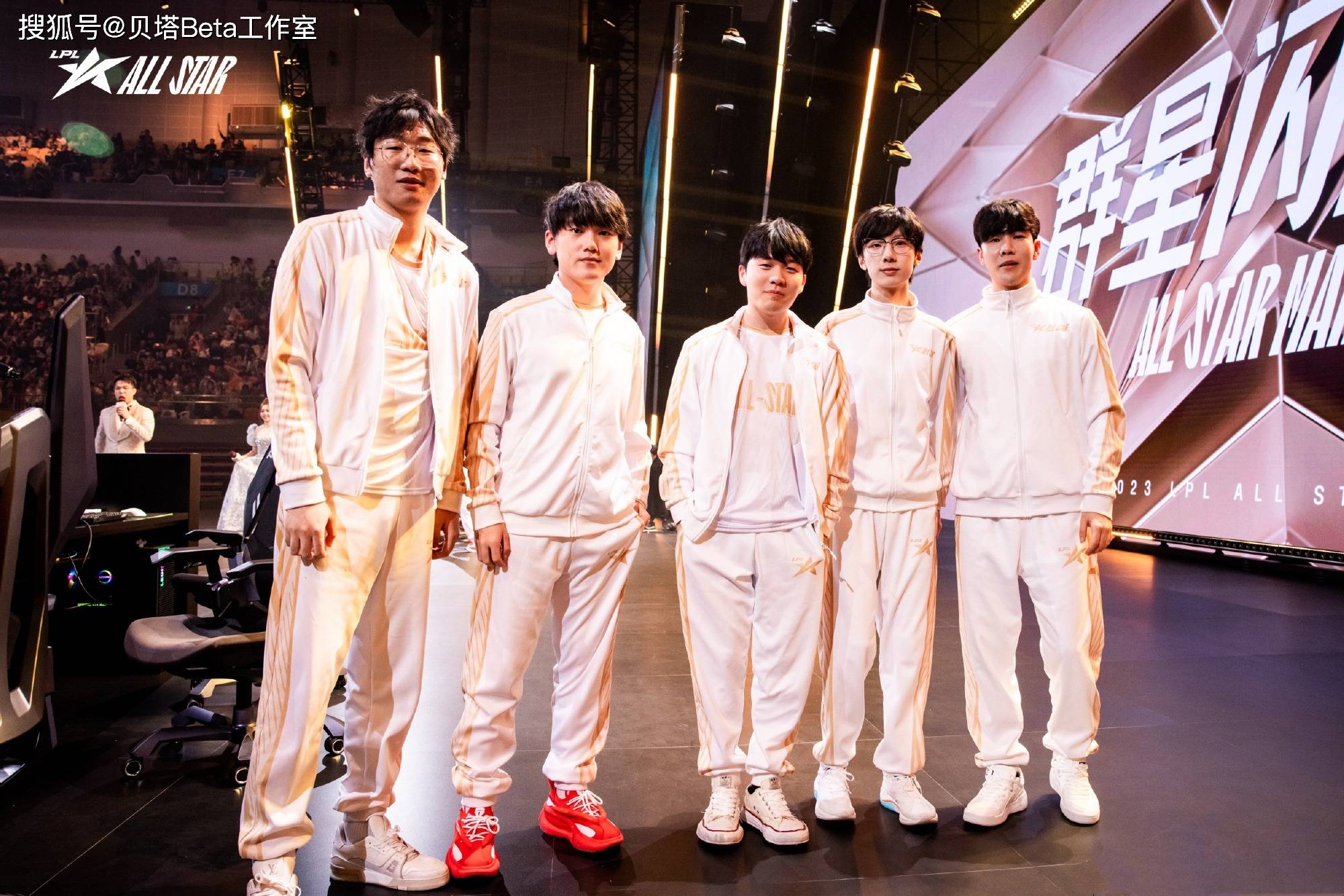 开云体育网址-Ning迎来七赛季出色发挥，IG观众热烈欢呼！-开云体育网址