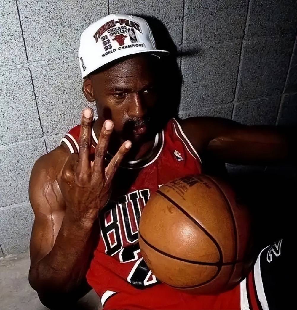 开云-公牛王牌球员创赛季得分新高，媒体热捧，来源如此管理.-开云