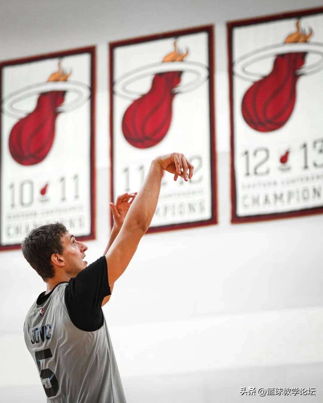 波特兰开拓者国际比赛日绝杀压哨,志在全明星赛名次提升,底气十足,球队文化再被提及的简单介绍 波特兰开拓者国际比赛日绝杀压哨,志在全明星赛名次提升,底气十足,球队文化再被提及的简单介绍