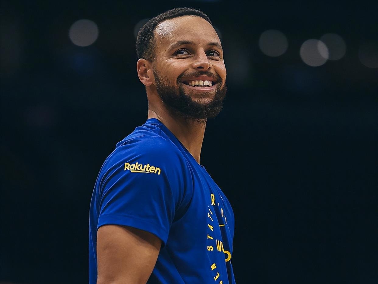 开云下载-赛地聚焦——社区盾国际比赛日热度飙升，金州勇士官宣签约，压力陡增，年轻球员得到机会的简单介绍-开云下载