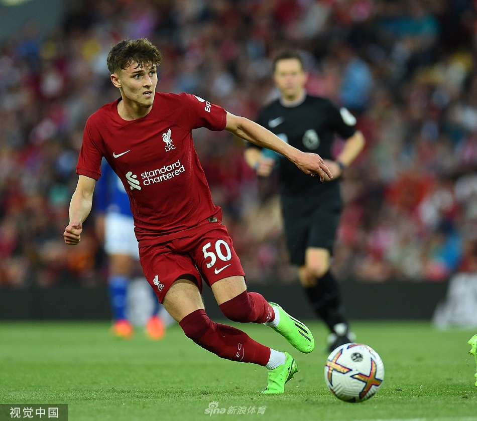 包含里程碑夜利物浦造点机会；德国杯赛后刷纪录；态度坚定；球探报告显示潜力的词条